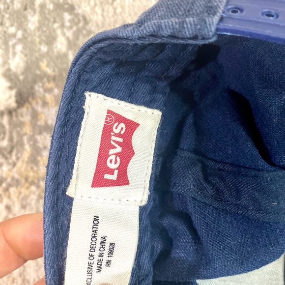 Navy Levi’s baseball cap, one size - Picture 6 of 7